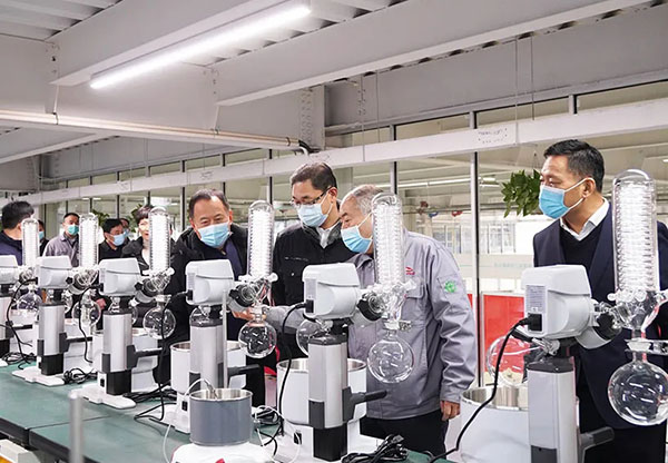 歡迎聯(lián)合國工業(yè)發(fā)展組織代表團(tuán)來我公司考察